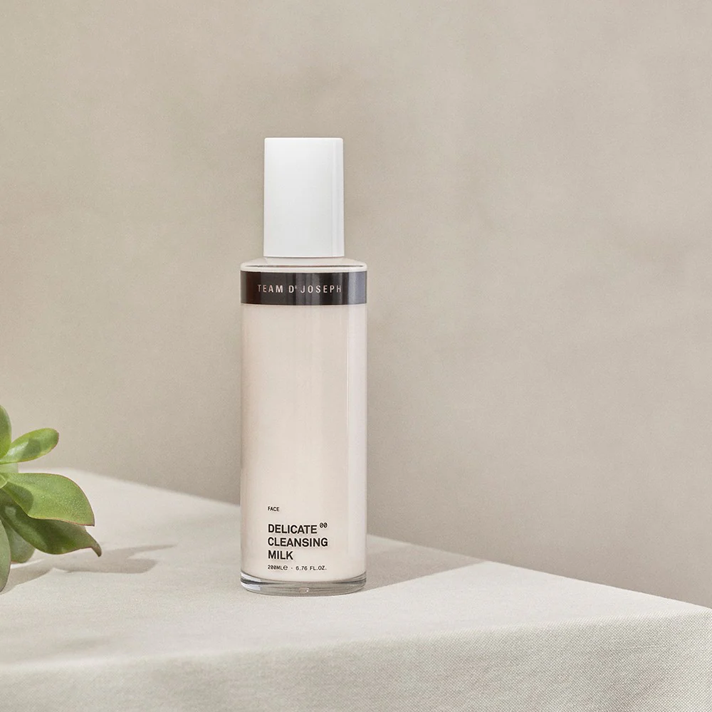 Delicate Cleansing Milk - Image 2
