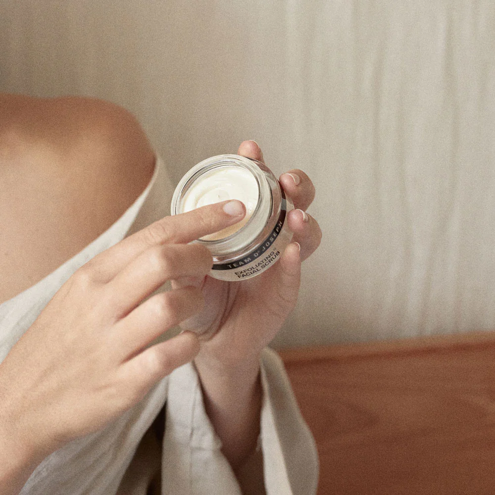 Exfoliating Facial Scrub - Image 2