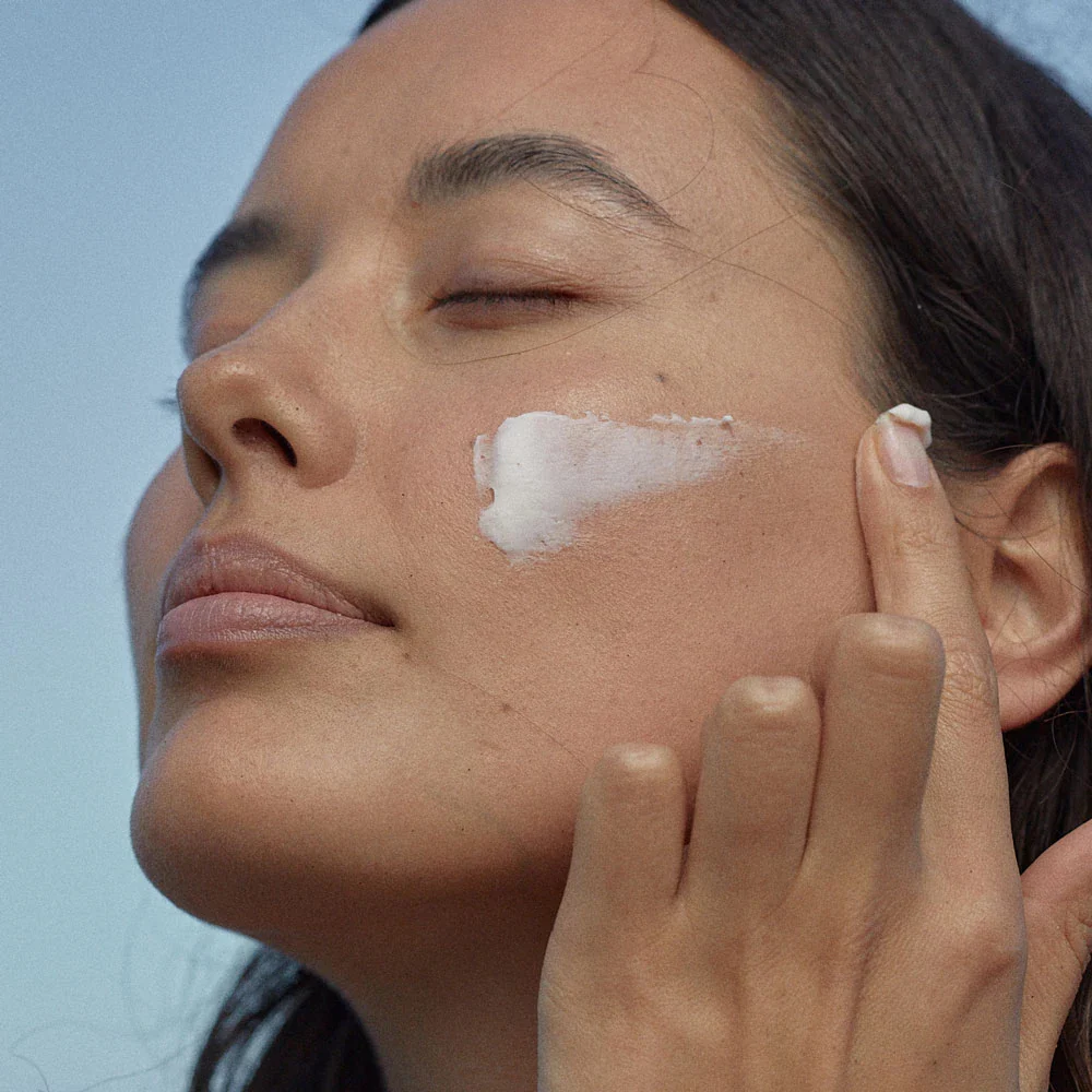 Ultra Light Sun Block SPF 50+ - Image 2